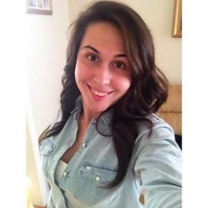 Meet your Posher, Andrea